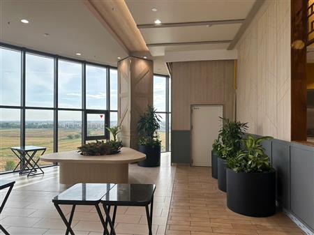 Cây công trình siêu thị đã thoàn thiện