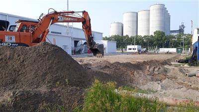 Thiết bị máy móc thi công, chăm sóc vườn ươm